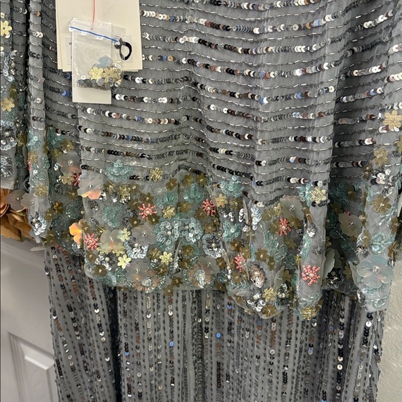 NWT Mac Duggal Silver Beaded Gown GORGEOUS - Picture 10 of 14